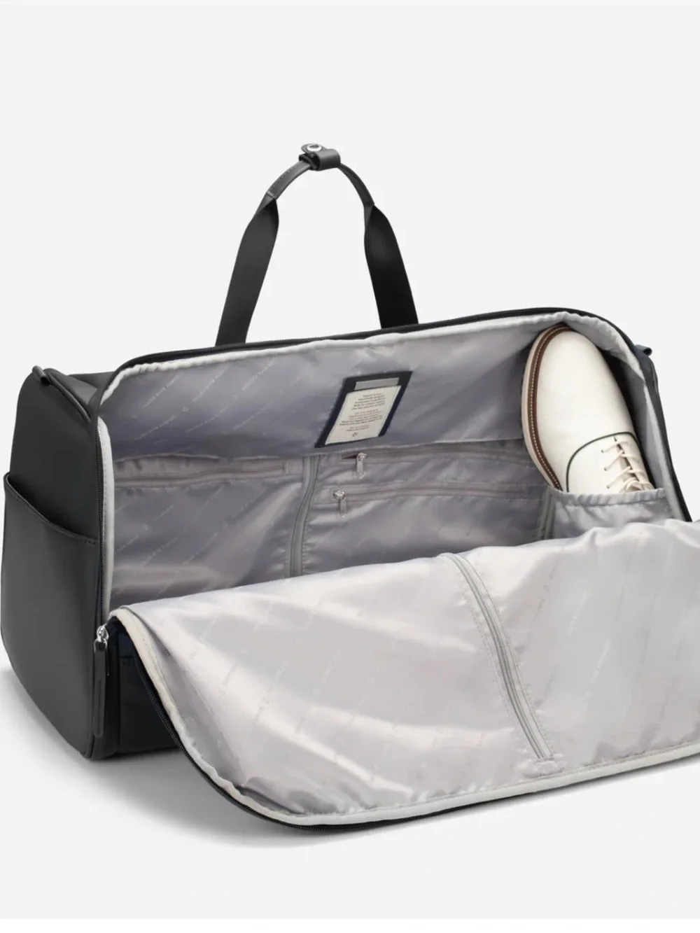 VESSEL signature garnet duffle